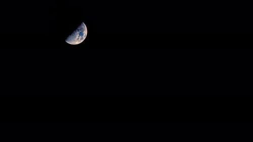 Moon Timelapse - 4K