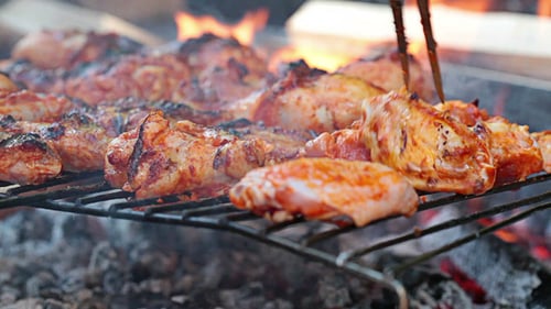 Barbecue Hähnchenflügel Und Beine