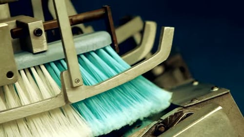 Industrial Machine Cutting and Finishing Synthetic Broom Bristles Automatically