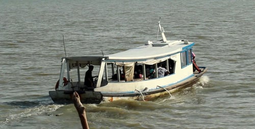 Departing Boat 1