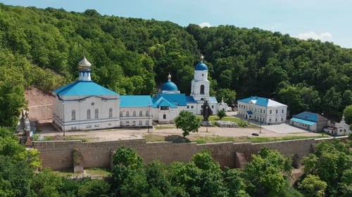 Makaryevsky Monastery in the Russian Suburbs - Religious Building