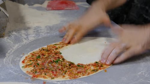 Making Lahmacun