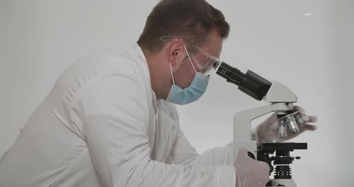 Verwenden von Researcher
