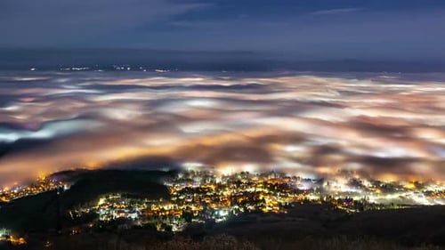 Nebel über Großstadt bei Nacht V2