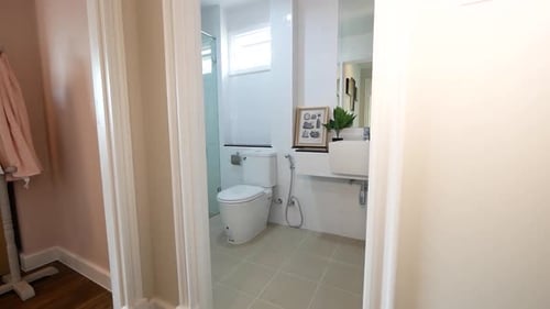 Clean Chic and Stylish Bathroom Decoration With Seperated Shower Area