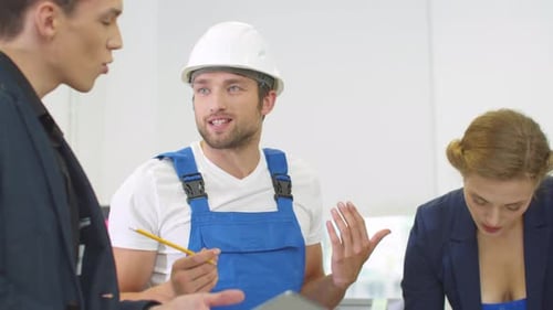 Architects and Construction Workers Planning Project