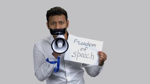 Conceito de liberdade de expressão censurado