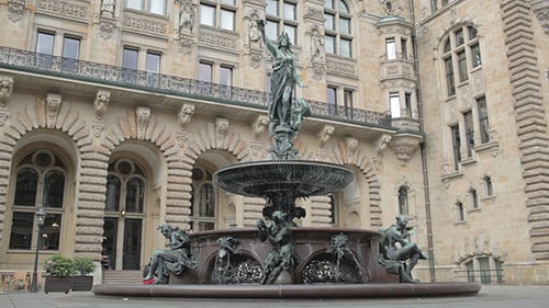Fountain Near The Rathaus