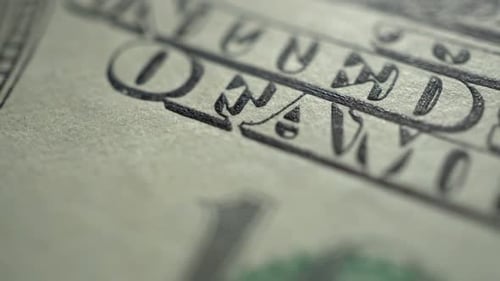 Une macro monétaire de 100 dollars fait partie de la rotation