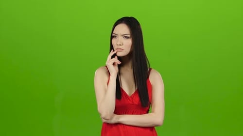 Asiatische Gedanken über den Sinn des Lebens, nachdenklich und konzentriert. Greenscreen