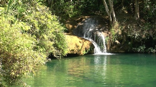 Natürlicher Pool in Topes De Collantes, Kuba