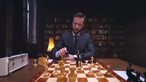 Man spielt Schach