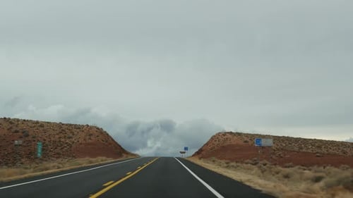 Roadtrip zum Grand Canyon, Arizona, USA, mit dem Auto von Utah aus