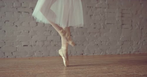 Movement in Pointe