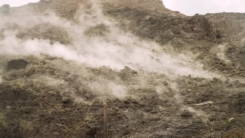 Geothermische Aktivität und Geysire