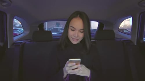 Chatting with Taxi Driver