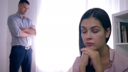 Family Quarrel, Married Couples Having Problems in Relationships After an Argument on Unfocused