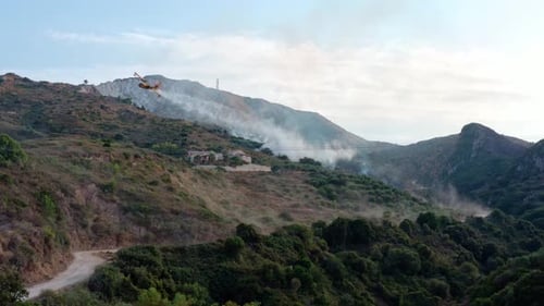 Fire Fighting Plane Extinguish Flames