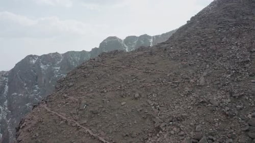 Révélation aérienne autour de la falaise de Pikes Peak, Colorado, États-Unis
