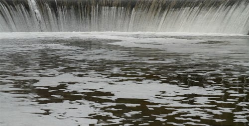 Cascade d'un barrage