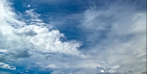 Zeitraffer II für tropische dünne Wolken - 4K-Auflösung