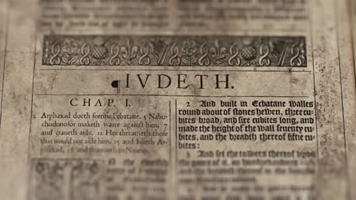 Das Buch Ivdeth, Slider Shot, Alte Papierbibel, King James Bible