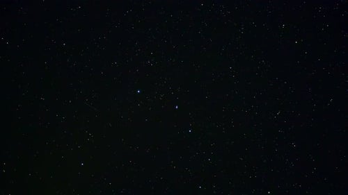 Sternenhimmel-Zeitraffer auf der Nordhalbkugel