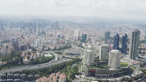 Luftaufnahme von Stadt und Wolkenkratzern