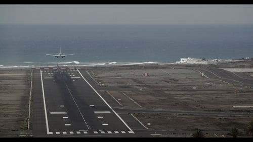 Flugzeuglandung am Flughafen