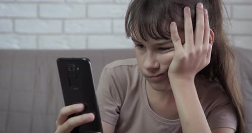 Cyber bullying message.