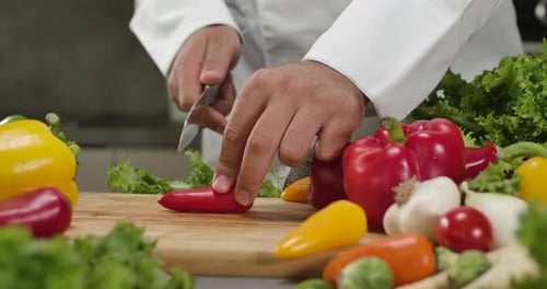 Slicing Chili Paprika