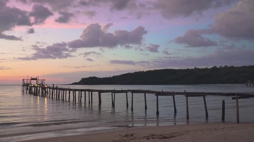 Sonnenuntergang auf dem Peer