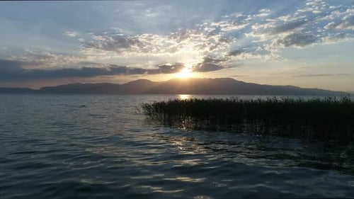 Meer und Sonnenuntergang Luftaufnahme 2