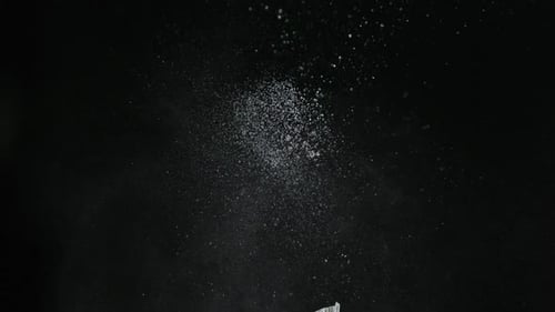 Popping water balloon, Slow Motion