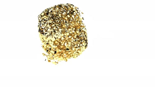 Kollision von Golden Dust Rock isoliert auf Weiß Viele Goldstücke