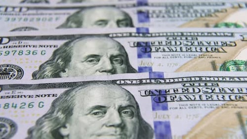Notas de dólar americano, papel-moeda, moeda da taxa de câmbio. Notas em dinheiro. O conceito de finanças