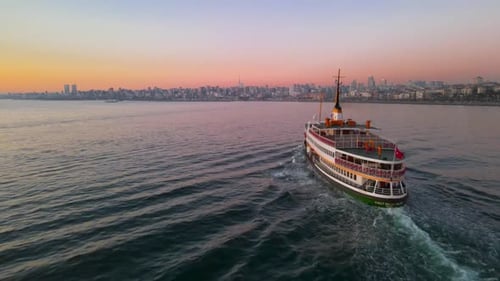 Sonnenuntergang und Boot 4