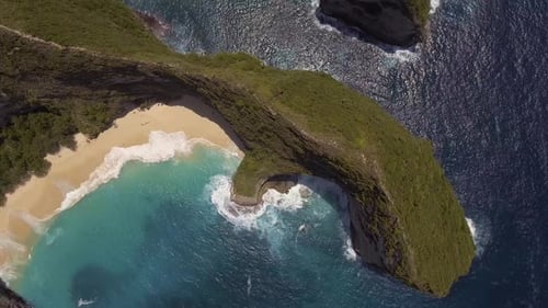 Fliegen über Kelingking Beach