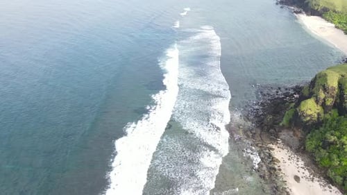 Vagues sur la plage