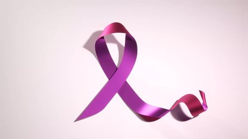 Schönes glänzendes rosa Band, das das Bewusstsein für Brustkrebs symbolisiert. Moralische Unterstützung.