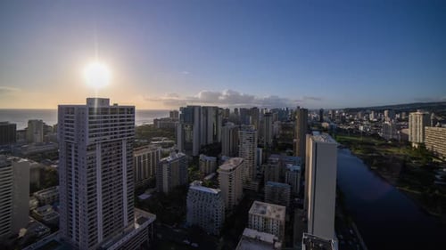 Time Lapse diurno a nocturno de Honolulu en 4K