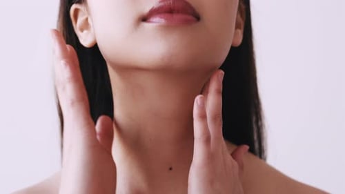 Cuidado de la belleza, hidratación de la piel, mujer