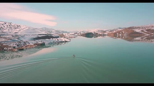 Truthahn ilic Bootsfahrt auf dem Fluss