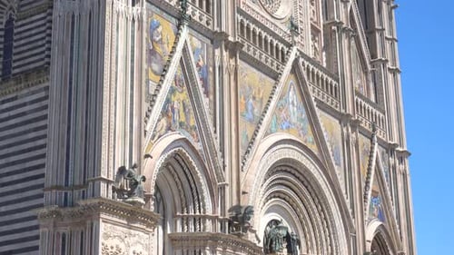 Catedral del Duomo de Orvieto en Toscana, Italia, Europa.