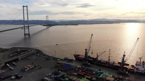 Export Port Container