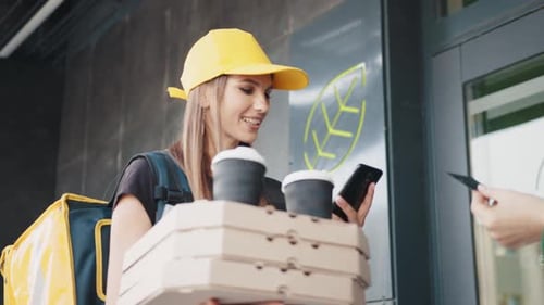 Fast Food Delivery and Cashless Contactless Payment
