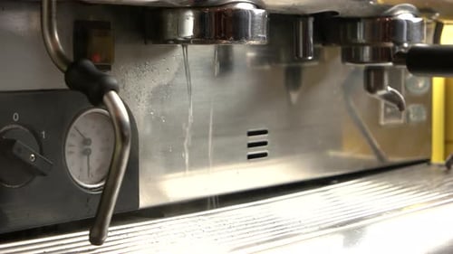 Espresso Machine Water Flush and Portafilter Insertion