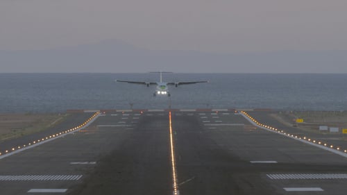 Final Approach of Passenger Jetliner