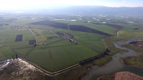 In landwirtschaftliche Flächen umgewandelte Sumpfgebiete