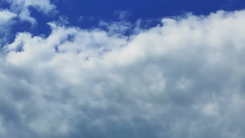Sky Timelapse mit Wolken